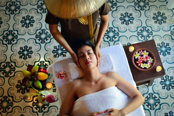 Steam therapy at spa in Harlur Bangalore